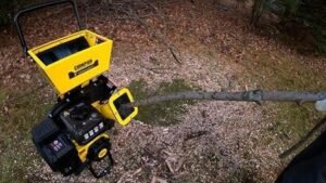 3 Inch Gas Chipper Shredder with 224cc Engine and Collection Bag - Image 4