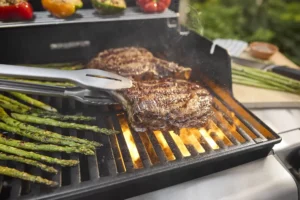 4 Burner Natural Gas Grill with Side Burner - Image 2